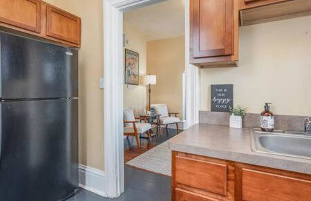 Beautiful downstairs 1bed 1bth charmer- Pet Friendly - Foto 13