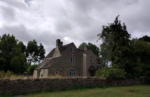 Beautiful Cotswold Farmhouse set in 50 acres - Foto 19