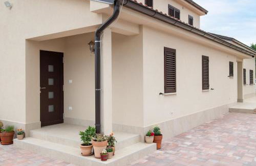 LOVOR - Cozy Apartment with Heating - Foto 21