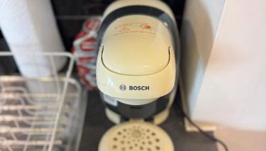 NumberOne - PINK - MediaCityUK - Foto 3