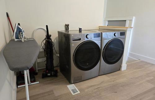 Minutes from it All - Foto 14