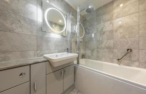 Hollyhocks - Foto 17