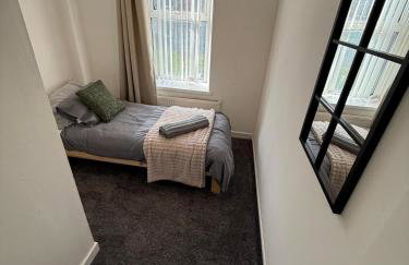 ResiLets - Front Street East Apartment - Foto 6