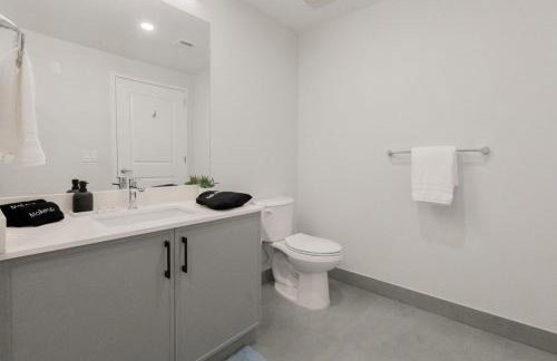 Sleek Loft 15 Min from NYC with Manhattan View - Foto 11