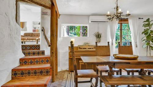 Private Romantic Escape, Hidden Gem w Hot Tub - Foto 4