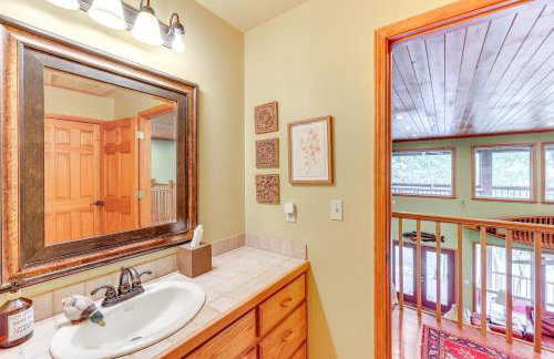 Riverfront Cabin on 2 Acres in Glenwood! - Foto 22