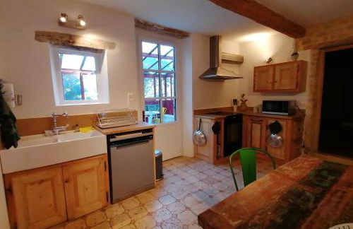 Croassecorbeau Maison de Famille au pied du Ventoux - Foto 21