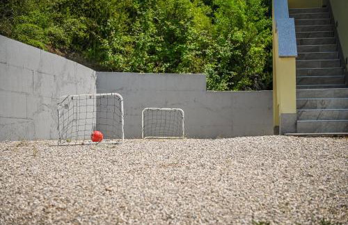 Villa Brbon - Serene Getaway - Foto 74