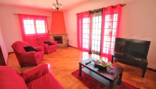 Spacious house in Santa Maria da Feira - 220 m² with city view - Foto 3