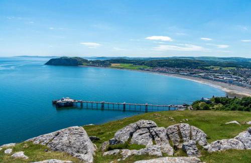 Sea side family rest and holiday - Foto 2