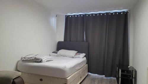 Luxury 2 Bedroom City Centre Apartment Sleeps Up to 6 HS2 Deals available - Foto 2