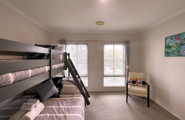 Close to Airport - Photo 22