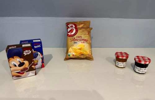 Villa Du Temple-Parking-Climatisation-Ascenseur-Wifi-Netflix-Hypercentre - Foto 7