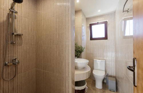 Villa Elodia with Pool & Garden in Heart of Crete - Foto 39