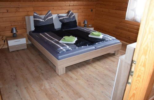 Fünfeichener Weg 16 - Foto 1