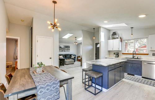 Family-Friendly Home with Fire Pit in Bend! - Photo 10