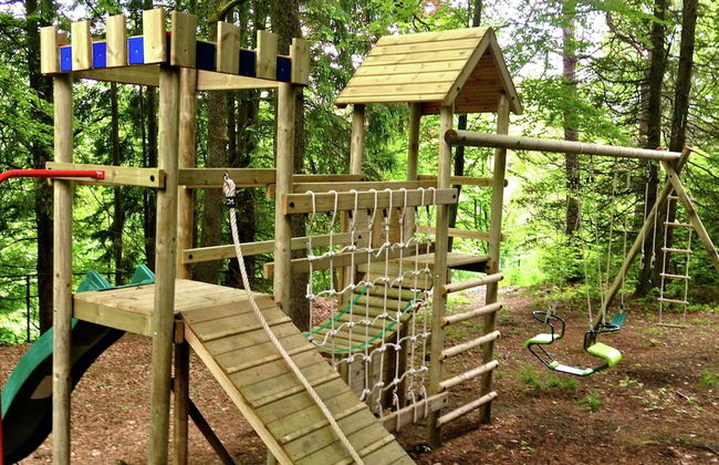 Spacious Spa Villa With Garden - Photo 20