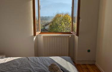 Appart 65m2 avec 2 chambres dans ferme rénovée - Parking gratuit - Grande vue montagnes - Foto 18