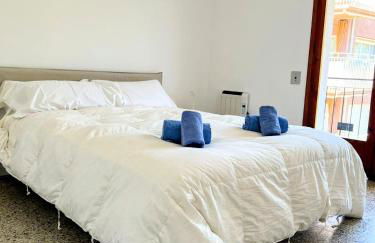 Charming Attic with Pool and Seaviews - Photo 12