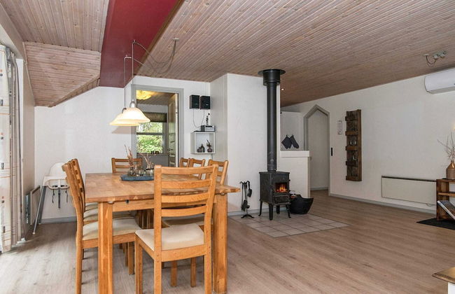 10 Person Holiday Home in Henne - Foto 16