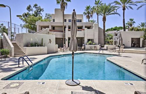 Golf Course Views, Hot Tub Access Phoenix Home! - Foto 31