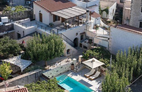 Captain's Hyatt - Photo 36