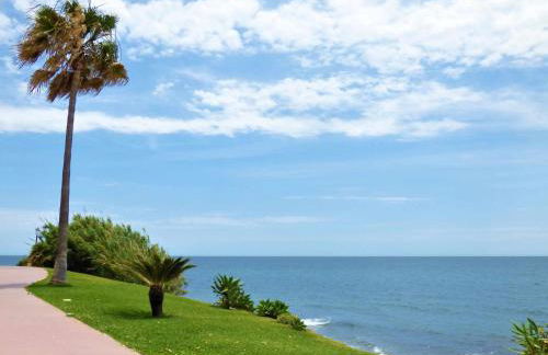 Selecta Family by the Sea - Photo 27