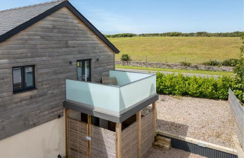 Farmyard House - Photo 11