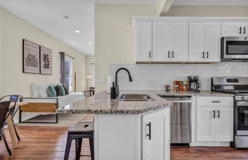 BIG 4BR House 7 Mins to Downtown with Foosball and Games - Foto 18