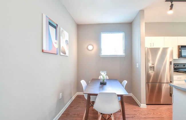 Plano Beautiful Studio Apartment - Foto 8