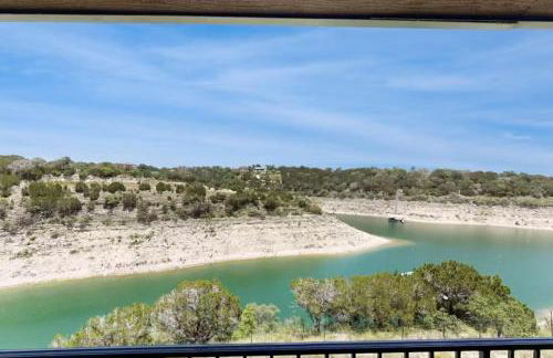 Chardonnay Haus - Unit C - Foto 6