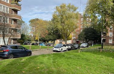 Cosy 5 Bed Apartment in Highgate - Photo 19