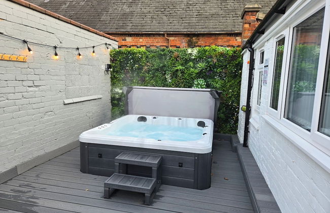 Derby City Centre Apartment With Roof Top Hot Tub - Foto 1