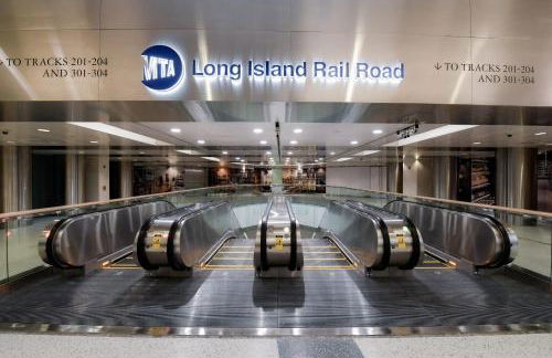 The Mod Pad! 15 minute from Airport, Free Parking! - Foto 30