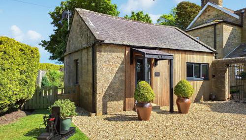 The Studio At Westfield - Photo 1