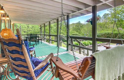 Mountain Getaway with Views and Fire Pit - Foto 6