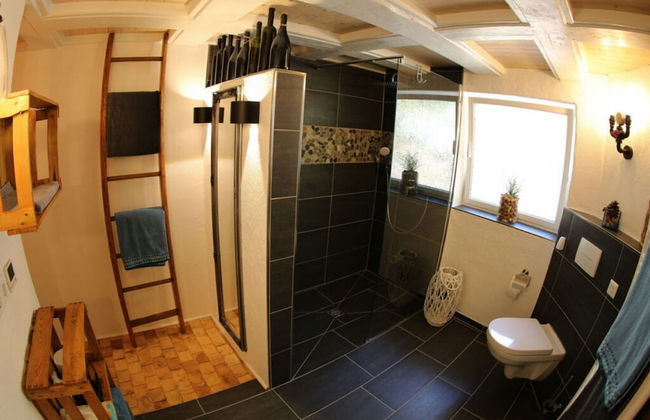 Ferieheisel - Everything, Except Usually! - Photo 12