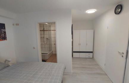 Ferienwohnung MW 4a bis 66 m2 Höxter Weserbergland Weser 1-2P 1SZi mBad 3-4P 2SZi m2Bäder Terrasse Wäsche Endreinigung Self CheckIn - Foto 18