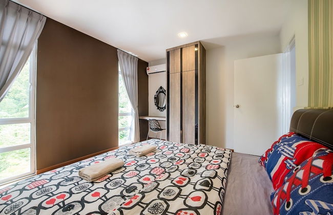 New Corner Shamrock Beach Villas Seaview - Photo 6