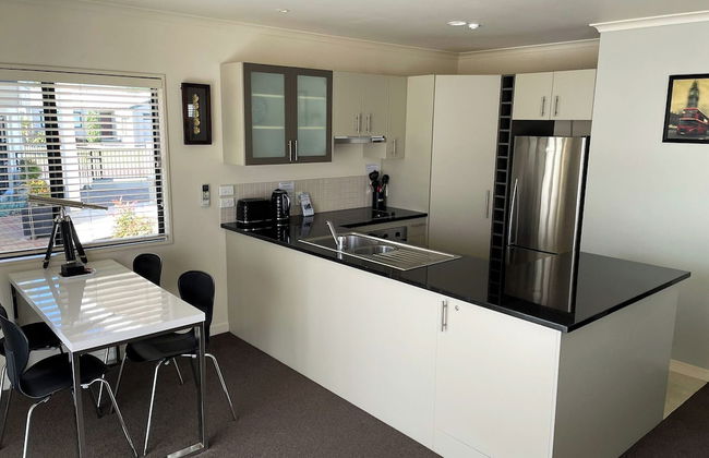 Ocean Breeze Resort - Photo 14