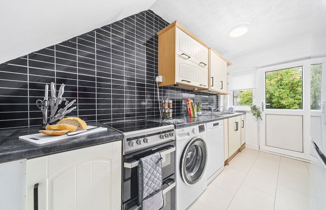 Rothesay House by Klass Living - Photo 8