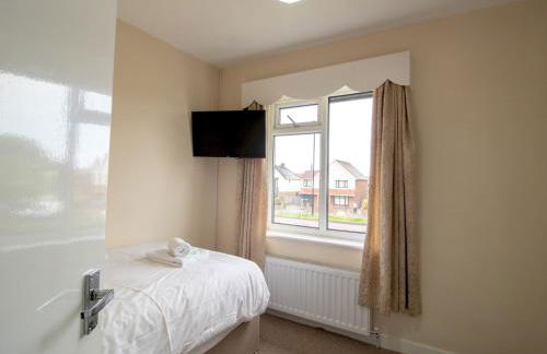 Welcoming Family Home - Pass the Keys - Foto 23