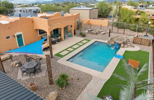 Dutchman Copper Ranch - Rooftop patio, Heated pool, Mtn Views, Waterslide - Foto 26