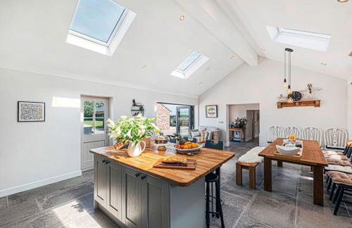 Fairvale House - Photo 46