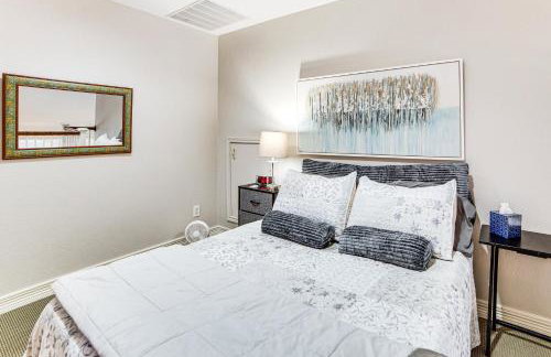 Uptown Dallas Group Getaway Near Art, Eats and More! - Foto 15