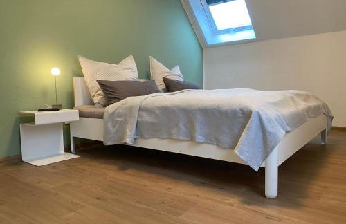 Helle Dachgeschosswohnung in Bockhorn, LK Friesland - Foto 7