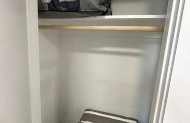 Comfy NJ 2BR Close to Airport, Dream Mall & NYC - Foto 5