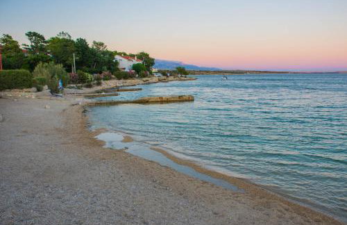 Apartment Gianni only 70m from the sea, island Pag - Foto 30