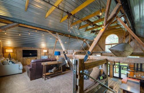 Urban Farmstead Family Retreat - Game Barn - Foto 24