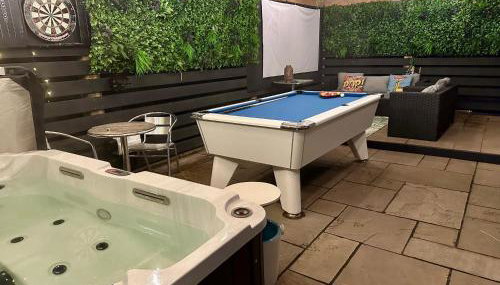 Bothy Farm Stay Sleeps 2 HotTub and Pool Table Children Welcome Ayrshire Rural Retreats - Foto 2